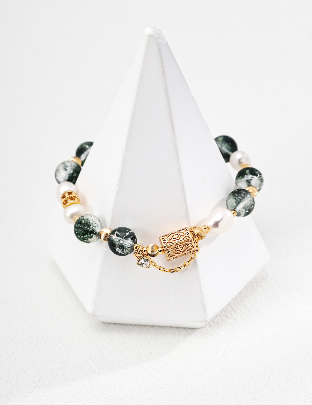Willow Ghost Crystal and Pearl Bracelet